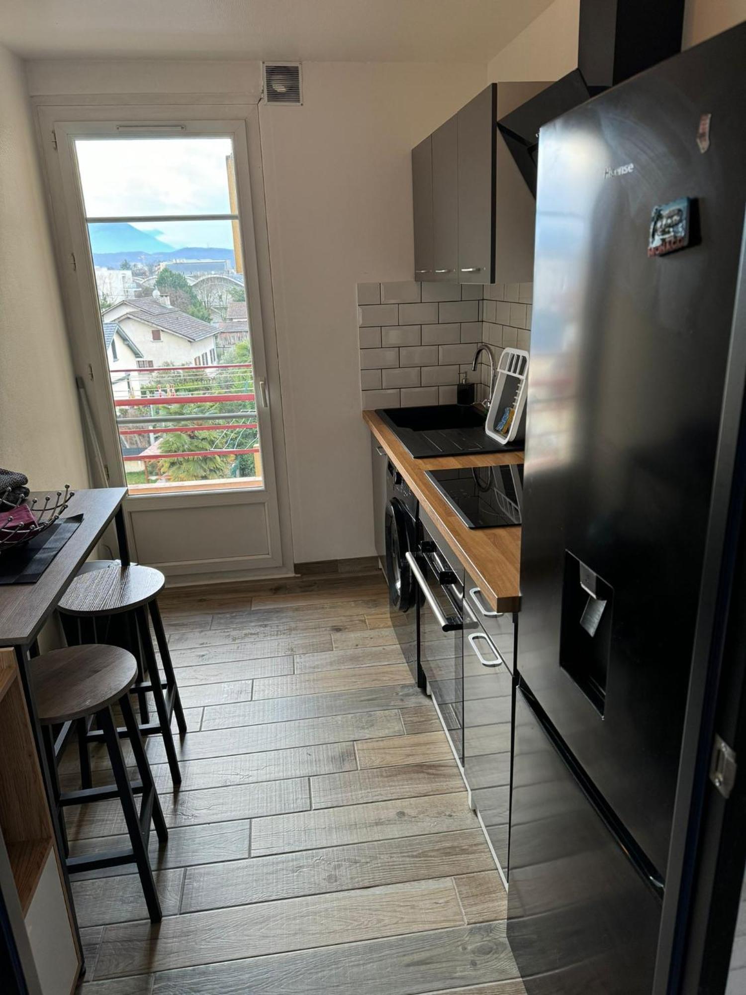 Appartement Proche Grenoble Centre Et Campus Saint-Martin-dʼHères エクステリア 写真